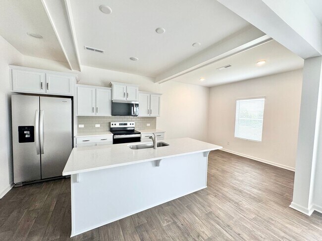Building Photo - NEW Single Family Home - 2.5 Miles to I-85/Minutes from Downtown Salisbury