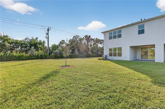 Building Photo - 3487 NW Solange Ct