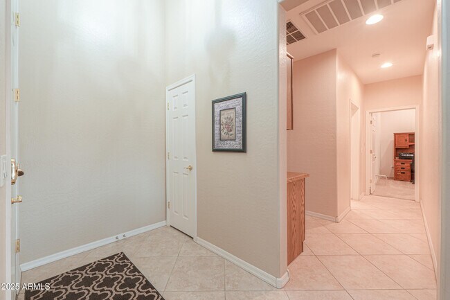 Building Photo - 1441 N Desert Willow St