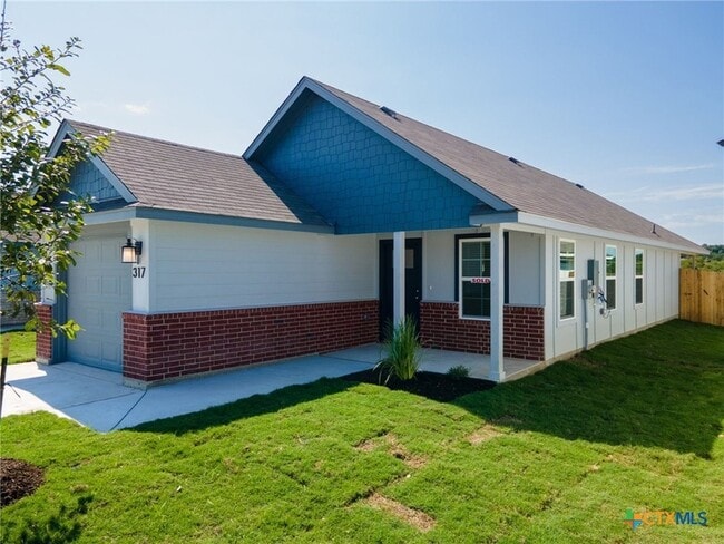 Building Photo - 317 Monty Ave