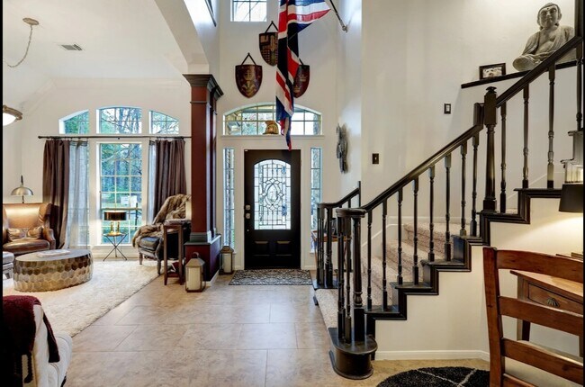 Building Photo - 7807 Allegro Dr