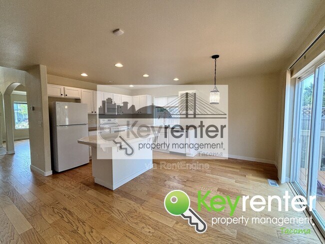 Building Photo - 8505 202nd St Ct E