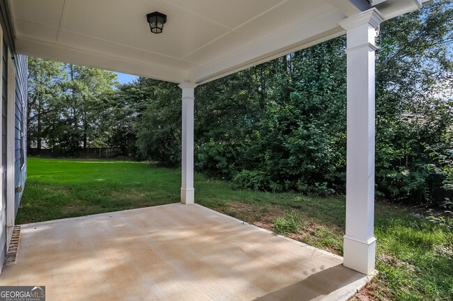 Building Photo - 1845 Simmons Ln