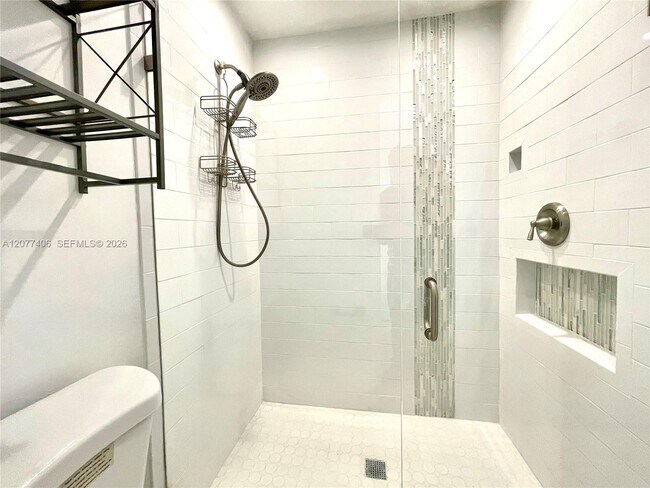 Building Photo - 3709 Cocoplum Cir