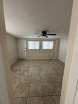 Building Photo - 7427 Benson Dr