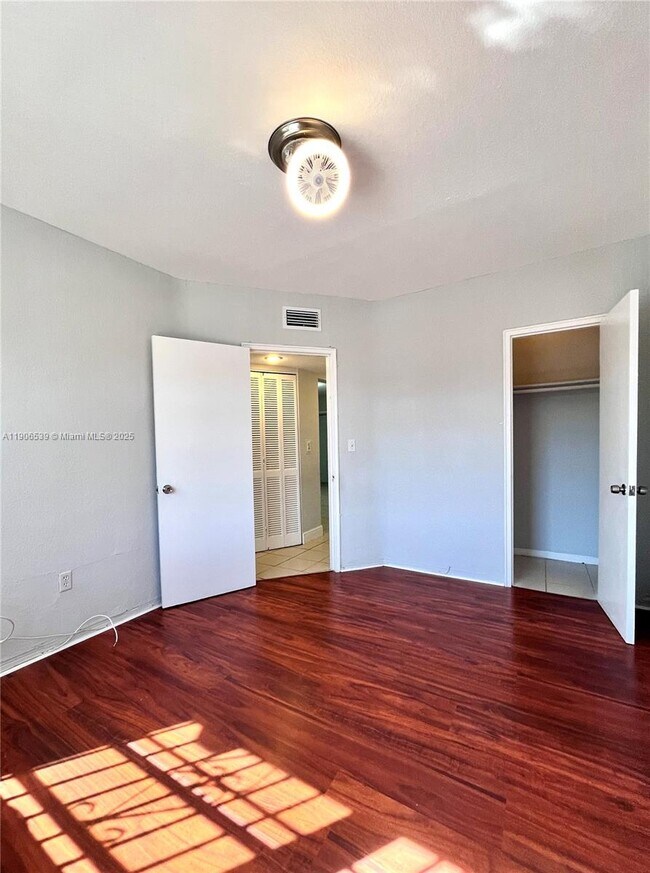 Building Photo - 3490 SW 9th St