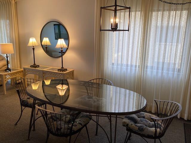 Building Photo - 8500 Ridgewood Ave