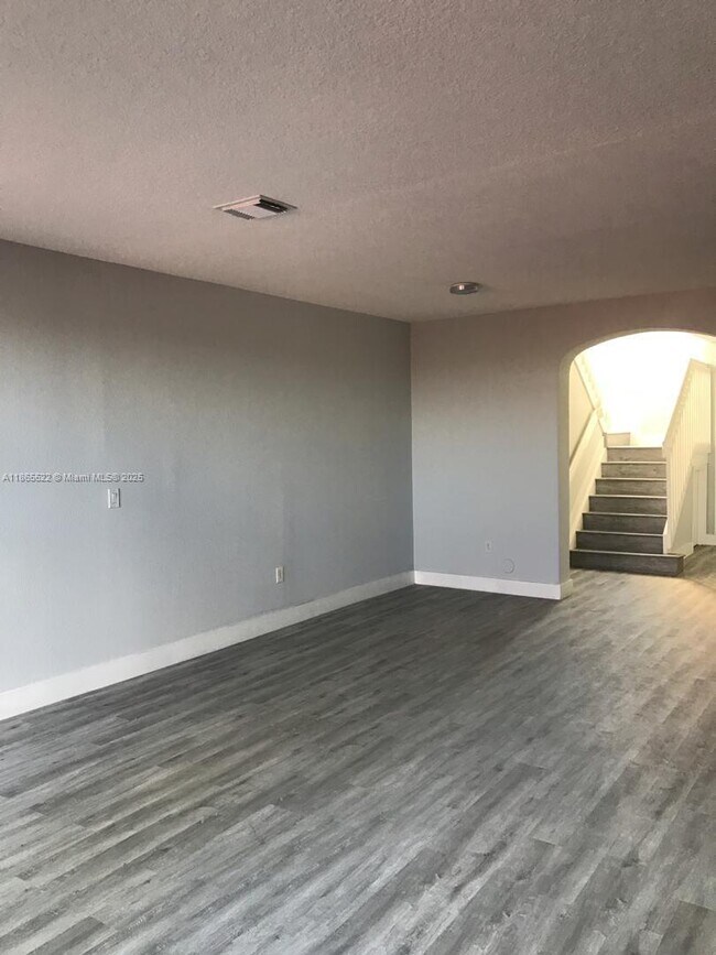 Building Photo - 8478 SW 166th Pl
