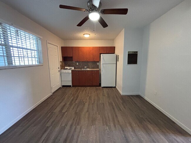 Interior Photo - Remodeled 1/1