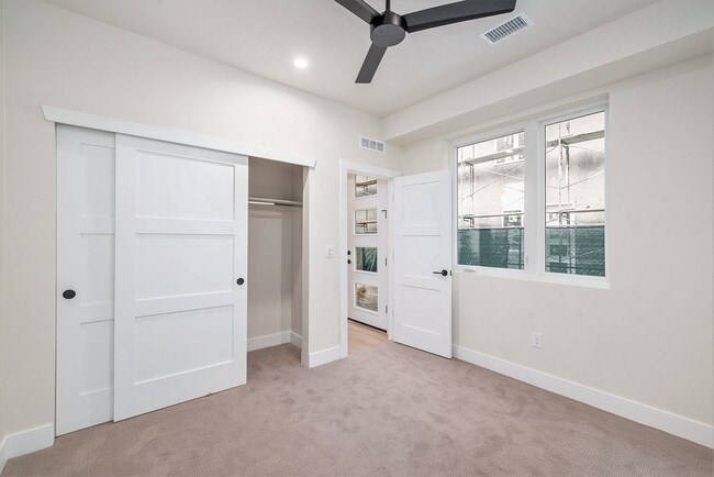 Building Photo - Brand New Townhome!  Be the First!!