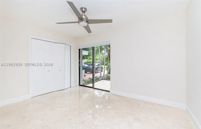 Building Photo - 310 Harbor Dr