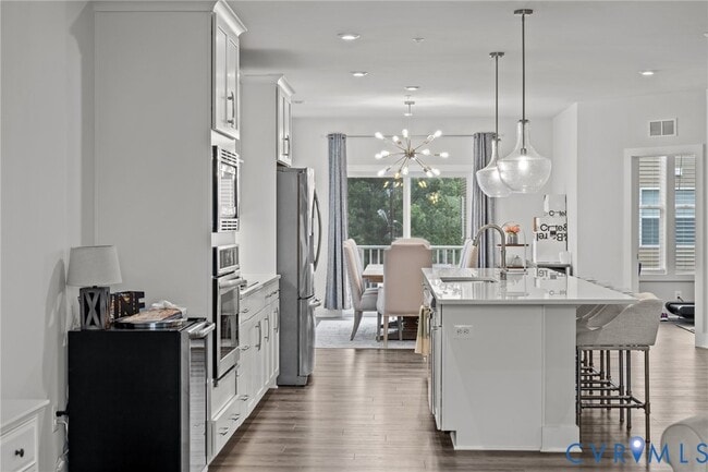 Building Photo - 2628 Lassen Pl