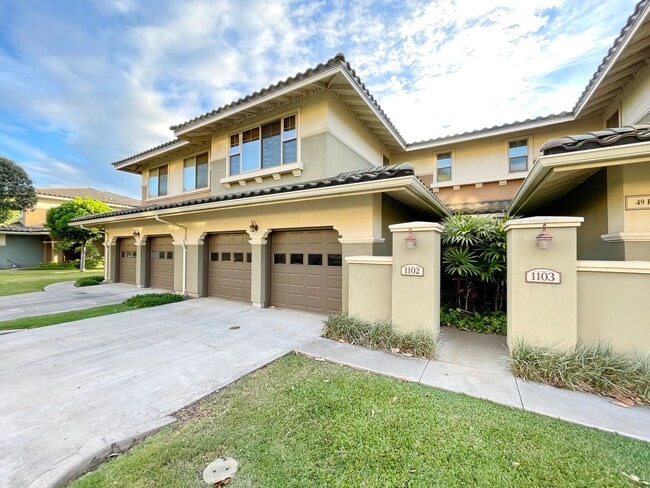 Building Photo - Luxury Townhome Living at The Villas at Ke...