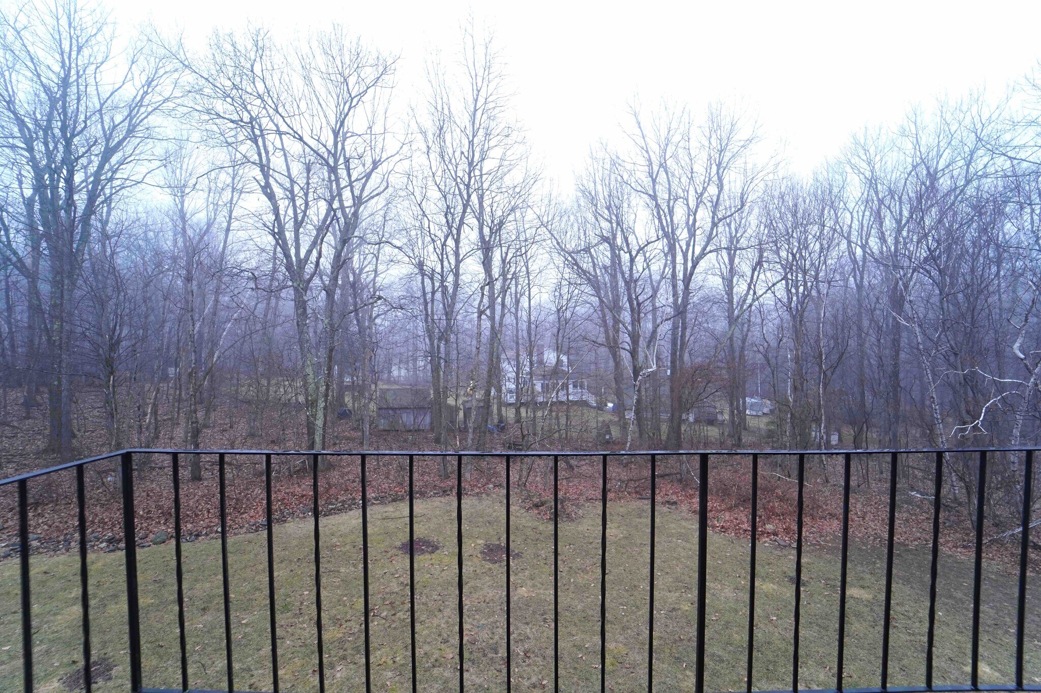 Building Photo - 176 Maple Ave