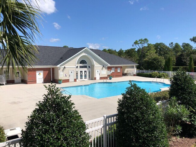 Building Photo - Bellingham Park Beauty