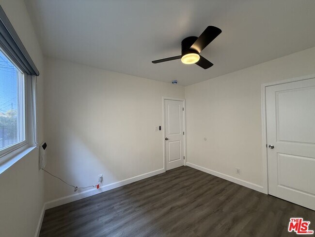 Building Photo - 11543 Venice Blvd.