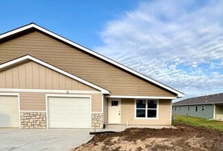 Building Photo - Newly Built 3 Bedroom Duplex in Irvine Acres!