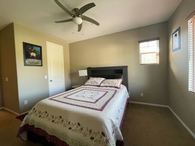 Building Photo - Spacious 5-Bedroom Retreat in Fallbrook’s ...