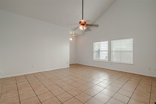 Building Photo - 7127 Sedona Ct