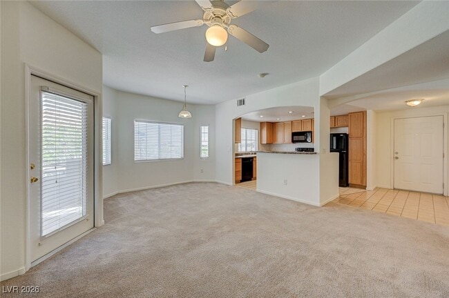 Building Photo - 6160 Rumrill St