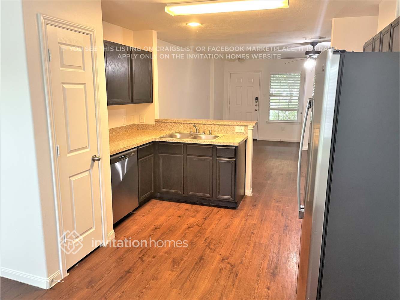 Building Photo - 16371 Royal Stone Ln