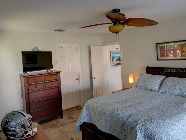 Building Photo - 572 Belvedere Ct