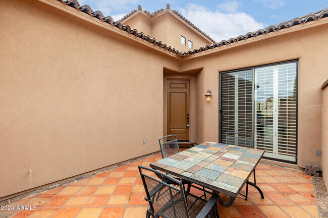 Building Photo - 17020 E Kiwanis Dr