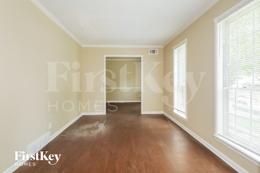 Building Photo - 4832 Rolling Meadows Dr