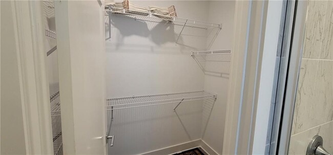 Building Photo - 109 Marina Parc Dr