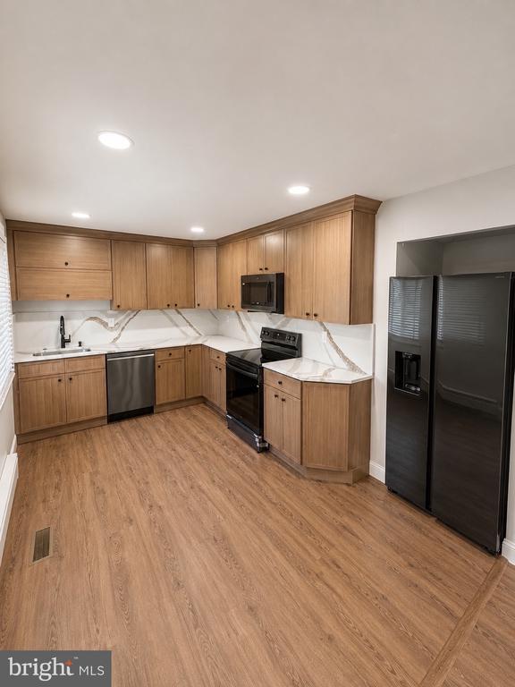 Building Photo - 612 Bustleton Pike