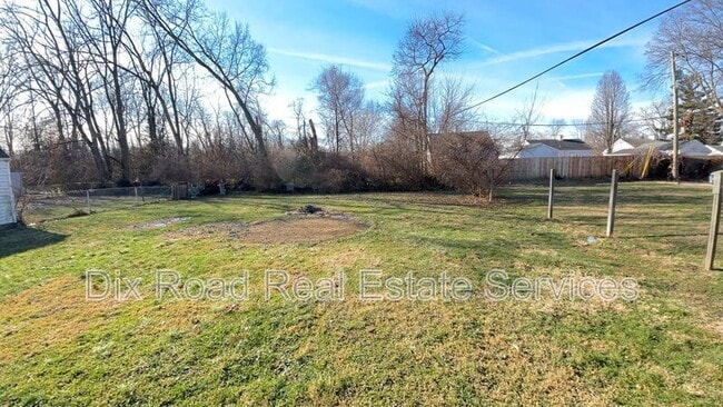 Building Photo - 1724 Winton St