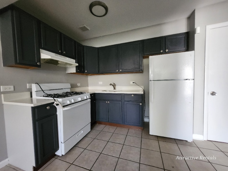 Building Photo - 3351 Commercial Ave