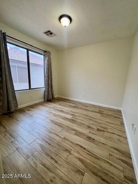 Building Photo - 1637 E Alicia Dr