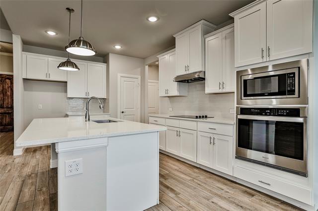 Building Photo - 228 Gardenia Dr