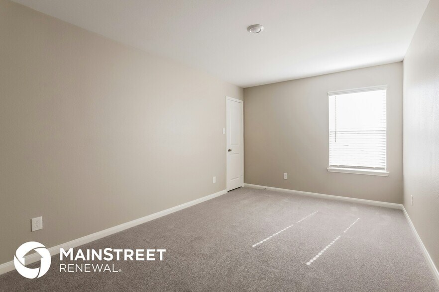 Building Photo - 23119 Bellini Dr