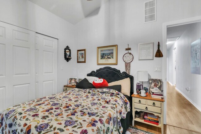 Building Photo - 406 Beltrees St