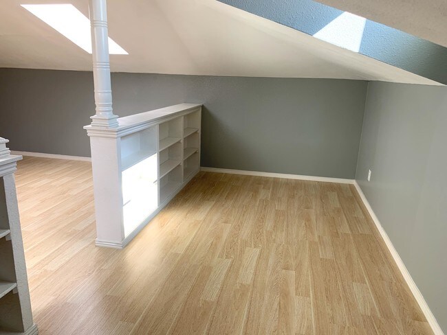 Building Photo - 14251 Desert Bush Dr