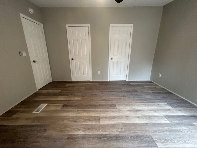 Building Photo - 1362 Winterwood Rd