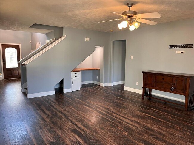 Building Photo - 11910 Great Basin Ct