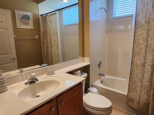 Building Photo - 6642 Tailfeather Way