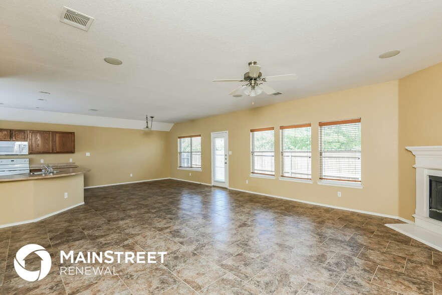 Building Photo - 108 Centennial Pl
