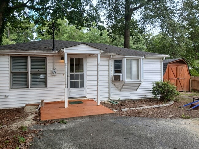 Primary Photo - 1209 Willow Ave