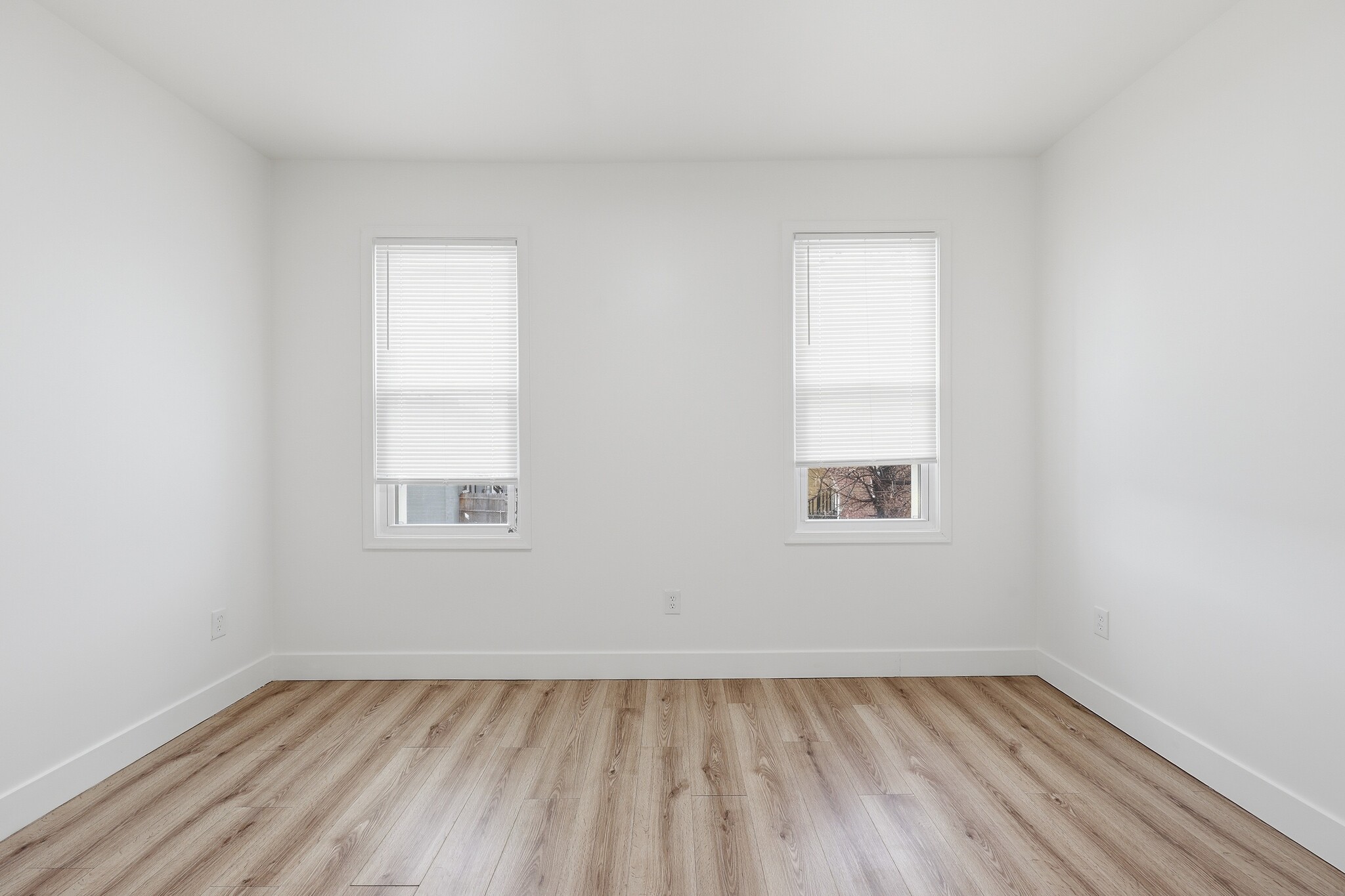 Building Photo - 2542 HARFORD Rd