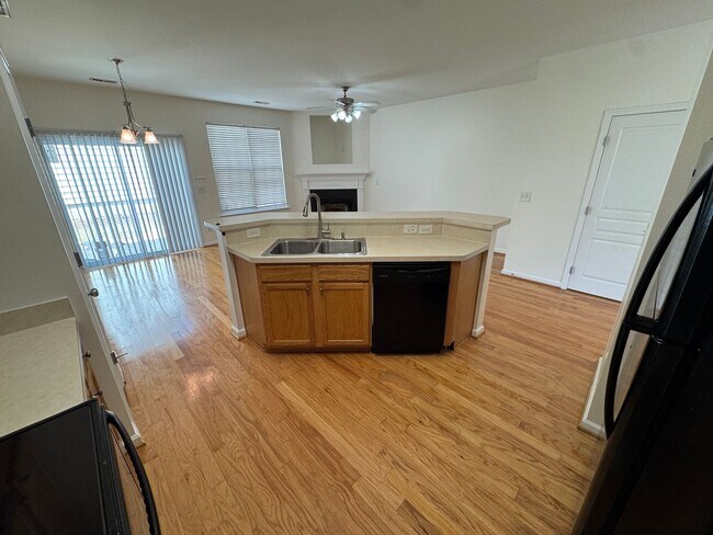 Building Photo - Spacious South Durham Townhouse!