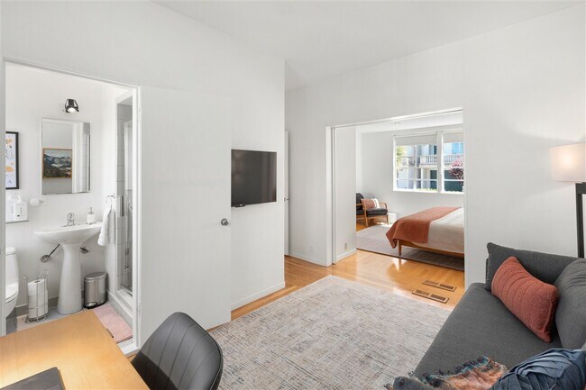 Building Photo - 180 St Germain Ave