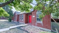 Building Photo - 1515 Creek Springs Dr