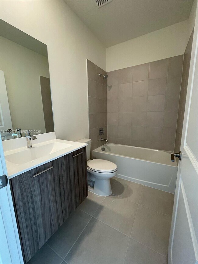 Building Photo - 8265 NW 41st St