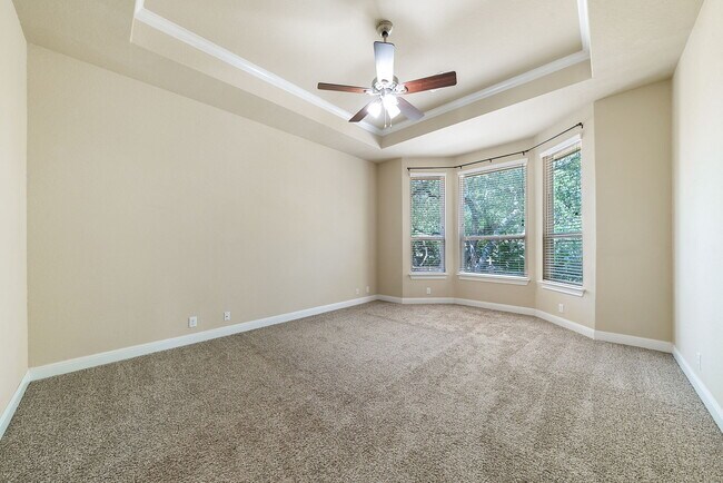Building Photo - 26923 Camellia Trce