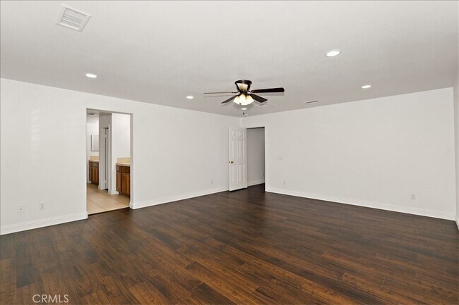 Building Photo - 7594 Silverado Trail Pl