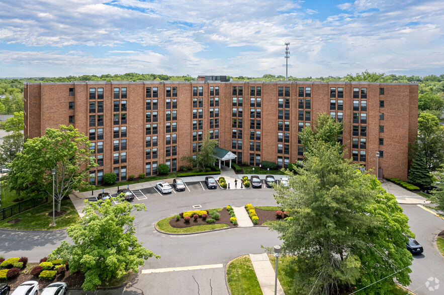 Primary Photo - Newington Tower